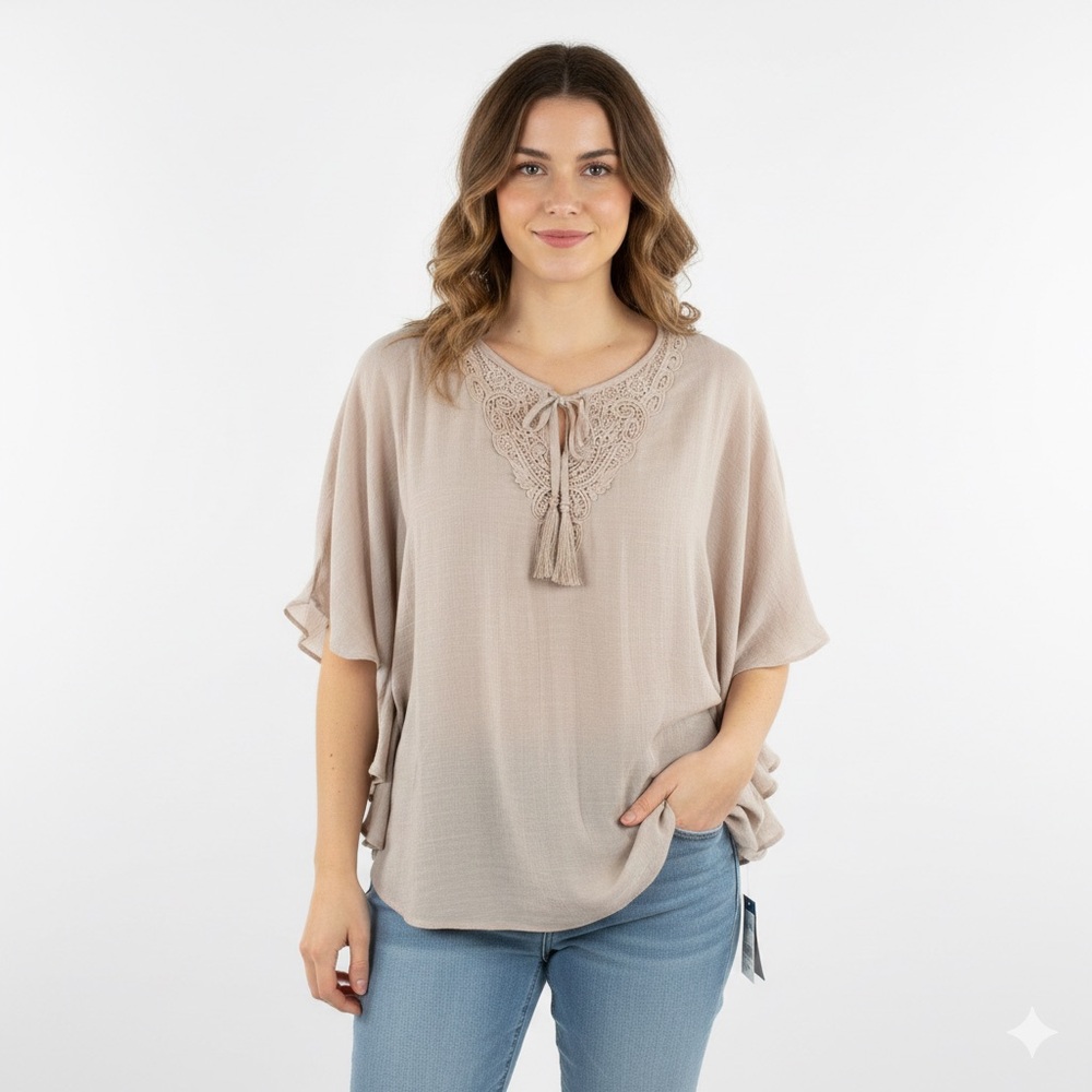 JM Collection. Size XLP. Tan and Cream Relaxed Blouse with overlay